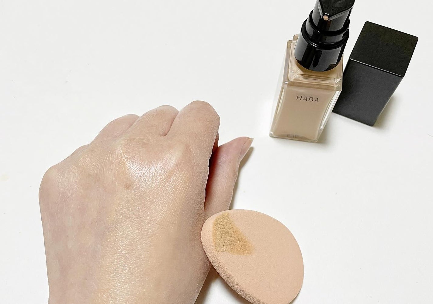 薬用 タイムケア リキッドファンデーション(しっとり)/HABA/リキッドファンデーションを使ったクチコミ(2枚目)