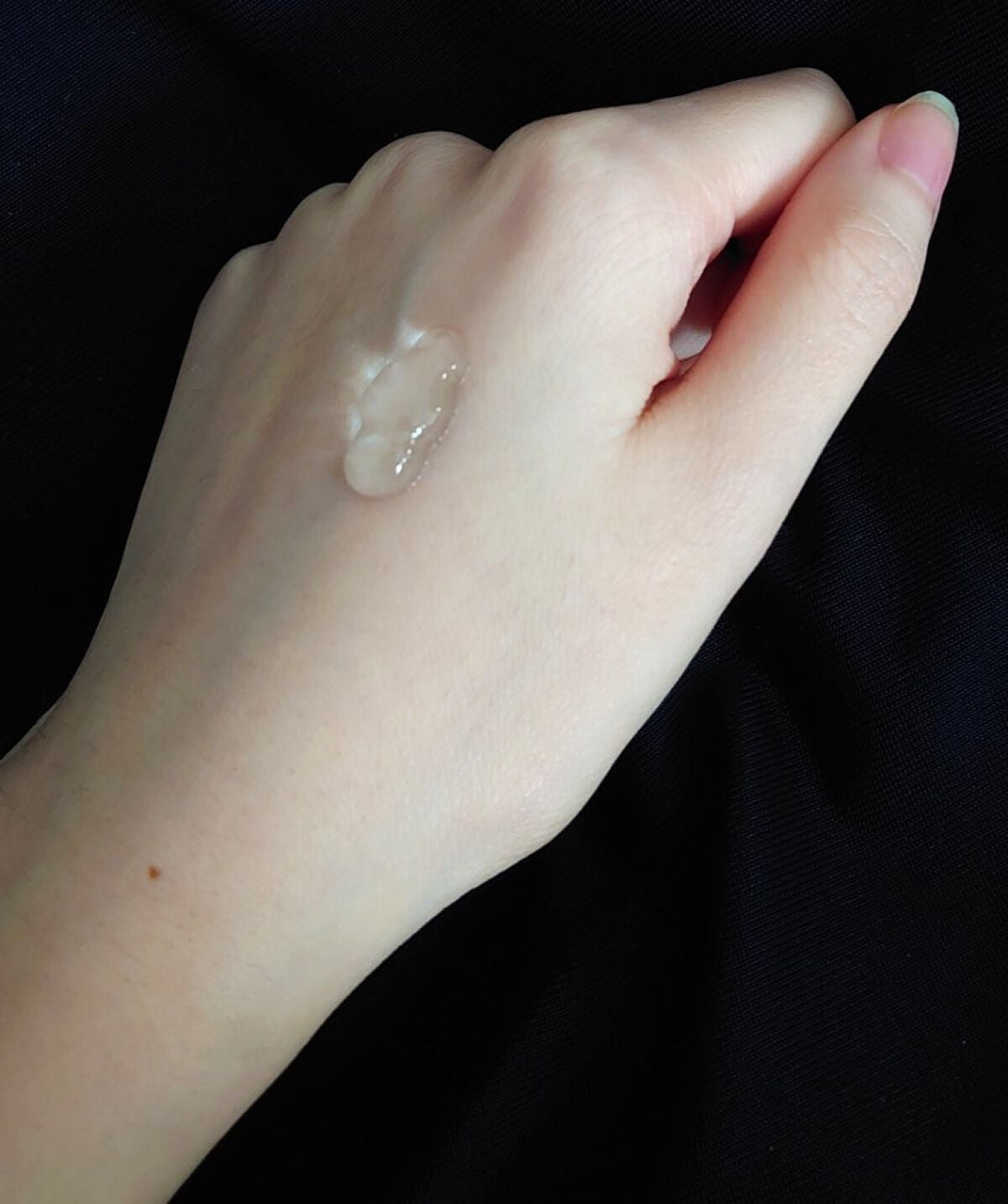 マイルド&モイスチャーアロエジェル/ネイチャーリパブリック/ボディローションを使ったクチコミ(2枚目)