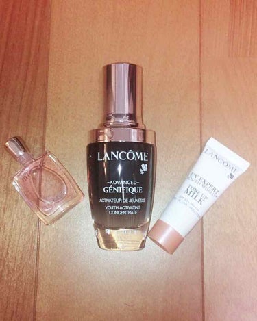 ジェニフィック アドバンスト(旧) 30ml/LANCOME/美容液を使ったクチコミ（2枚目）