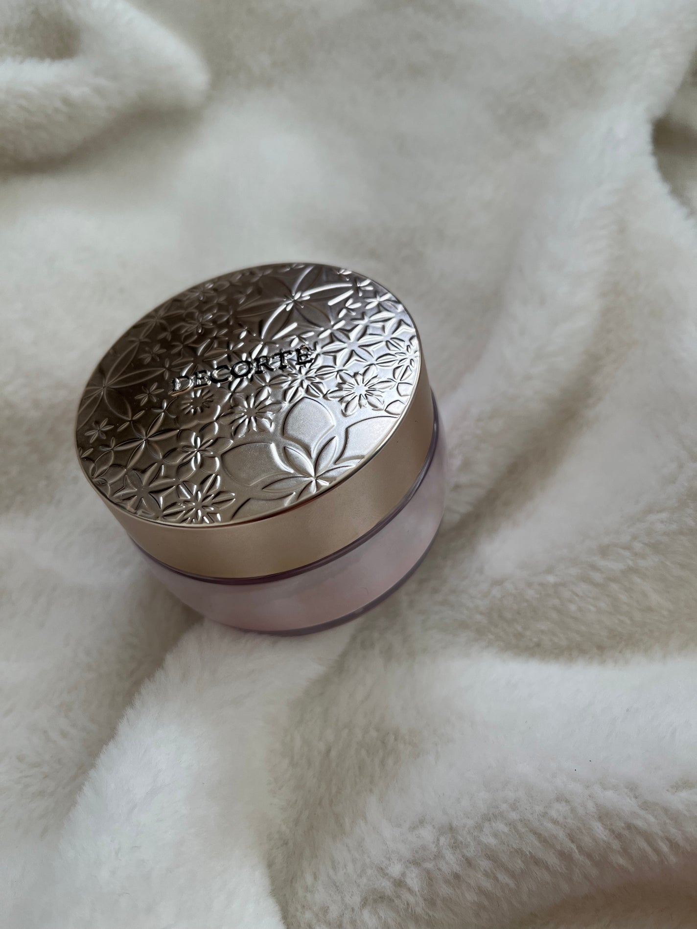 フェイスパウダー/DECORTÉ/ルースパウダーを使ったクチコミ(1枚目)