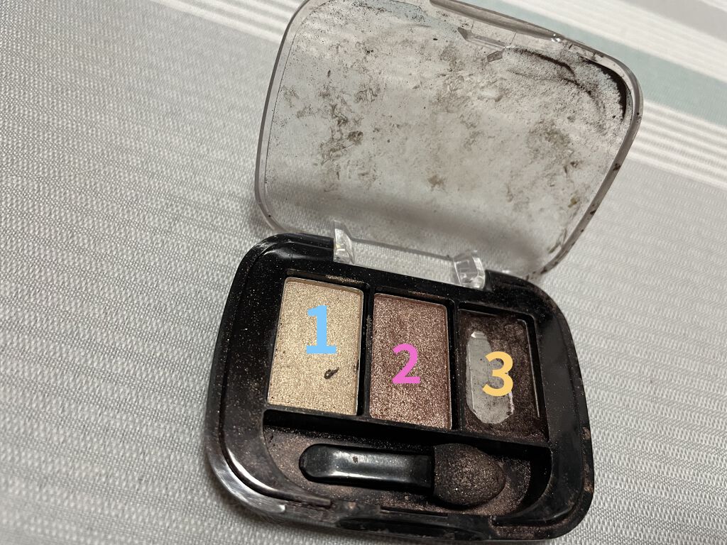 エンジェルハート 3カラーアイシャドウのクチコミ「リピ買いコスメ💄
エンジェルハート3カラーアイシャドウ✨
【使った商品】
エンジェルハート3カ.....」（2枚目）