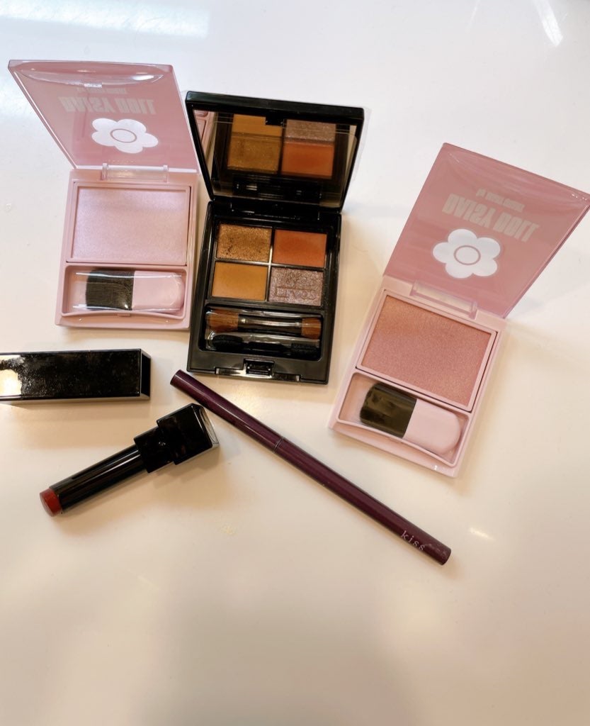 ミネラルクラッシィシャドー/エトヴォス/アイシャドウパレットを使ったクチコミ(3枚目)