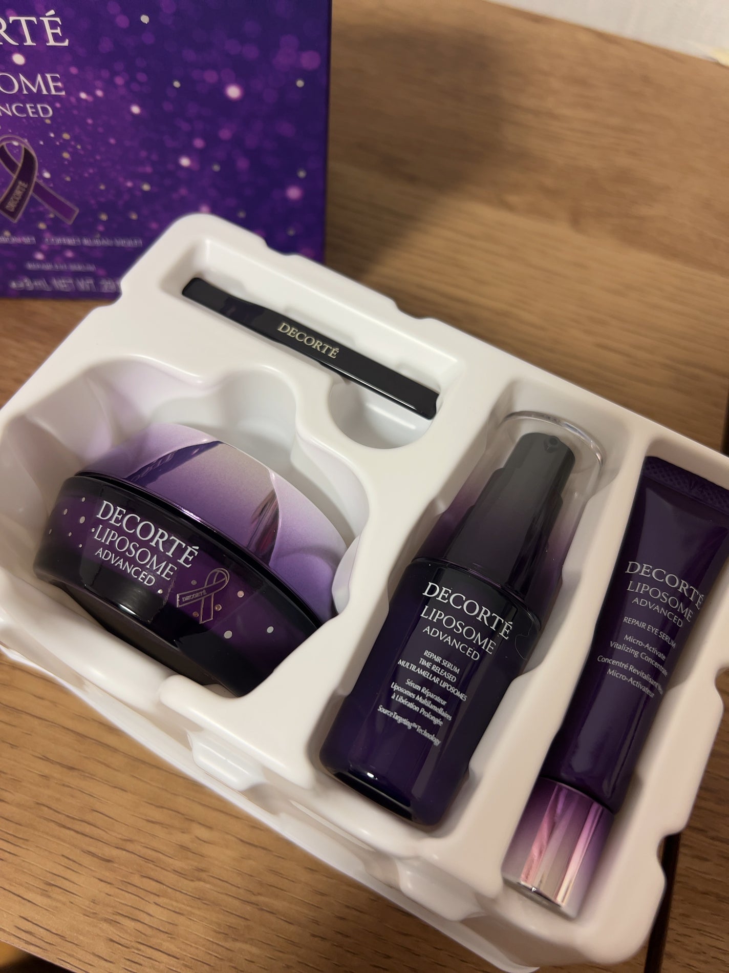 コスメデコルテ リポソーム アドバンスト リペアクリーム パープルリボン セット 2024/DECORTÉ/スキンケアキットを使ったクチコミ(2枚目)