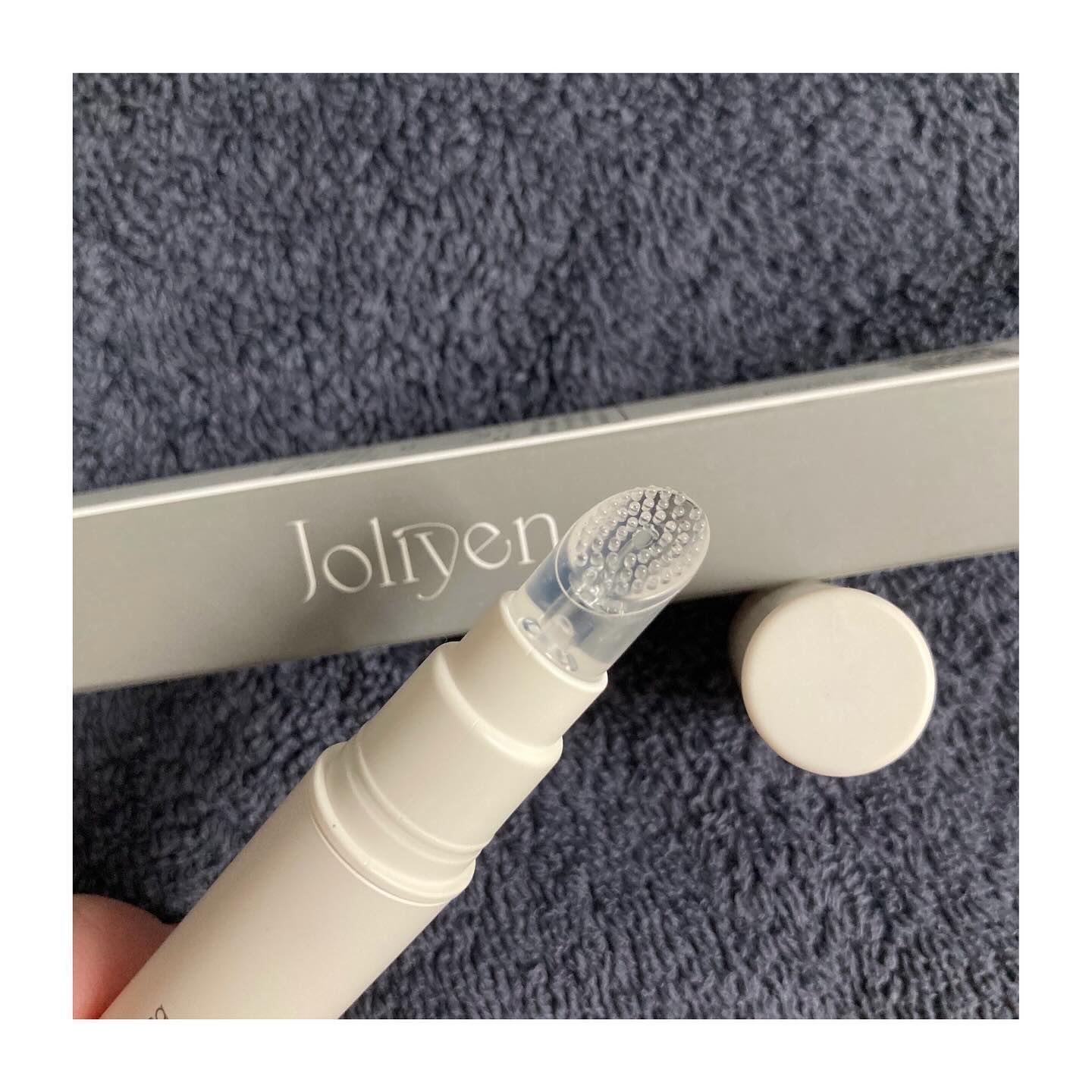 バランシングリップセラム/Joliyen/リップ美容液を使ったクチコミ（3枚目）