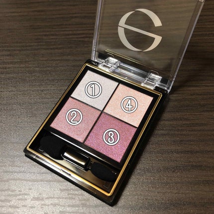 リアルクローズシャドウ/excel/アイシャドウパレットを使ったクチコミ(2枚目)