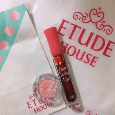 ETUDE HOUSE購入品紹介



ETUDE HOUSEに行ってきました！今回は、買ってきたものの紹介をします！


1⃣ディアダーリンウォータージェルティント

      色はOR202番です