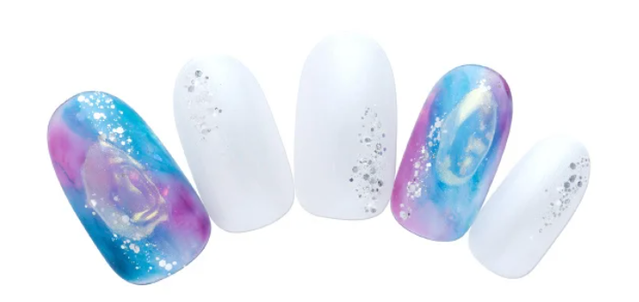 DASHING DIVA〈サマーネイル2023〉 タイダイに水滴のようなうるうるオーロラモチーフをのせて