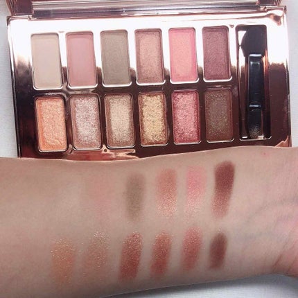 バレンタインボックス/VAVI MELLO/アイシャドウパレットを使ったクチコミ(2枚目)