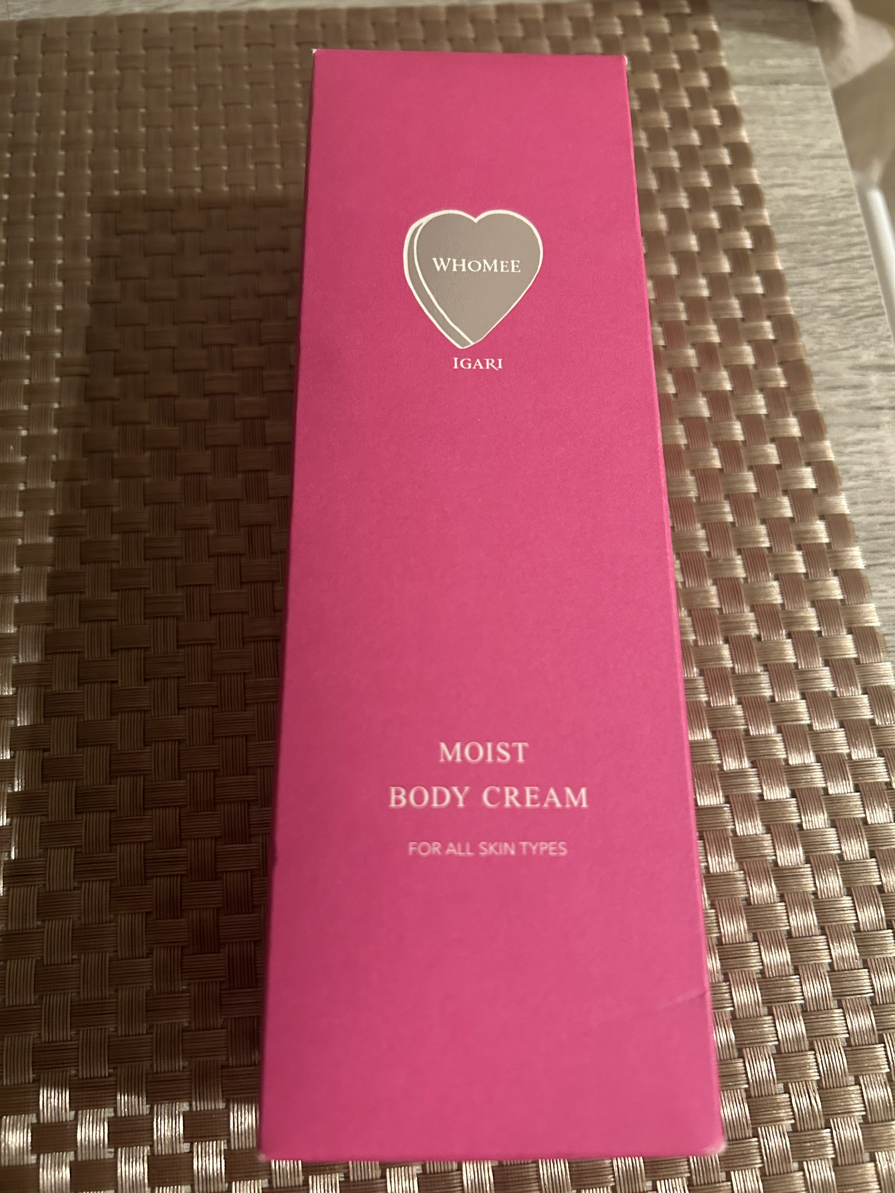 モイストボディクリーム/WHOMEE/ボディクリームを使ったクチコミ（1枚目）