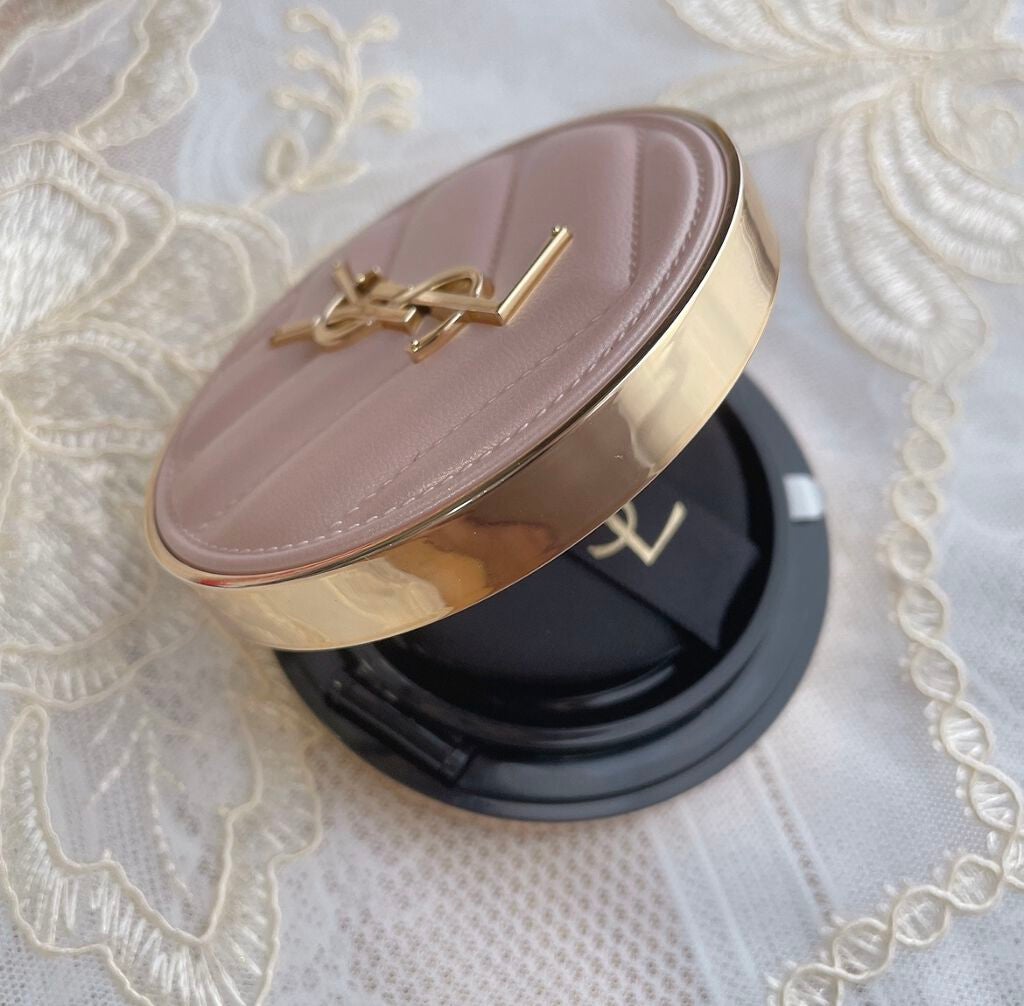 ラディアント タッチ グロウパクト/YVES SAINT LAURENT BEAUTE/クッションファンデーションを使ったクチコミ(2枚目)