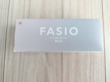 
FASIO
エアリーステイ BB ティント モイスト
03 ミディアムベージュ


夏用が良かったので購入しました！

カラーは同じ03ですが
オレンジ色が強くなっている気がする…


すごく浮く感じ