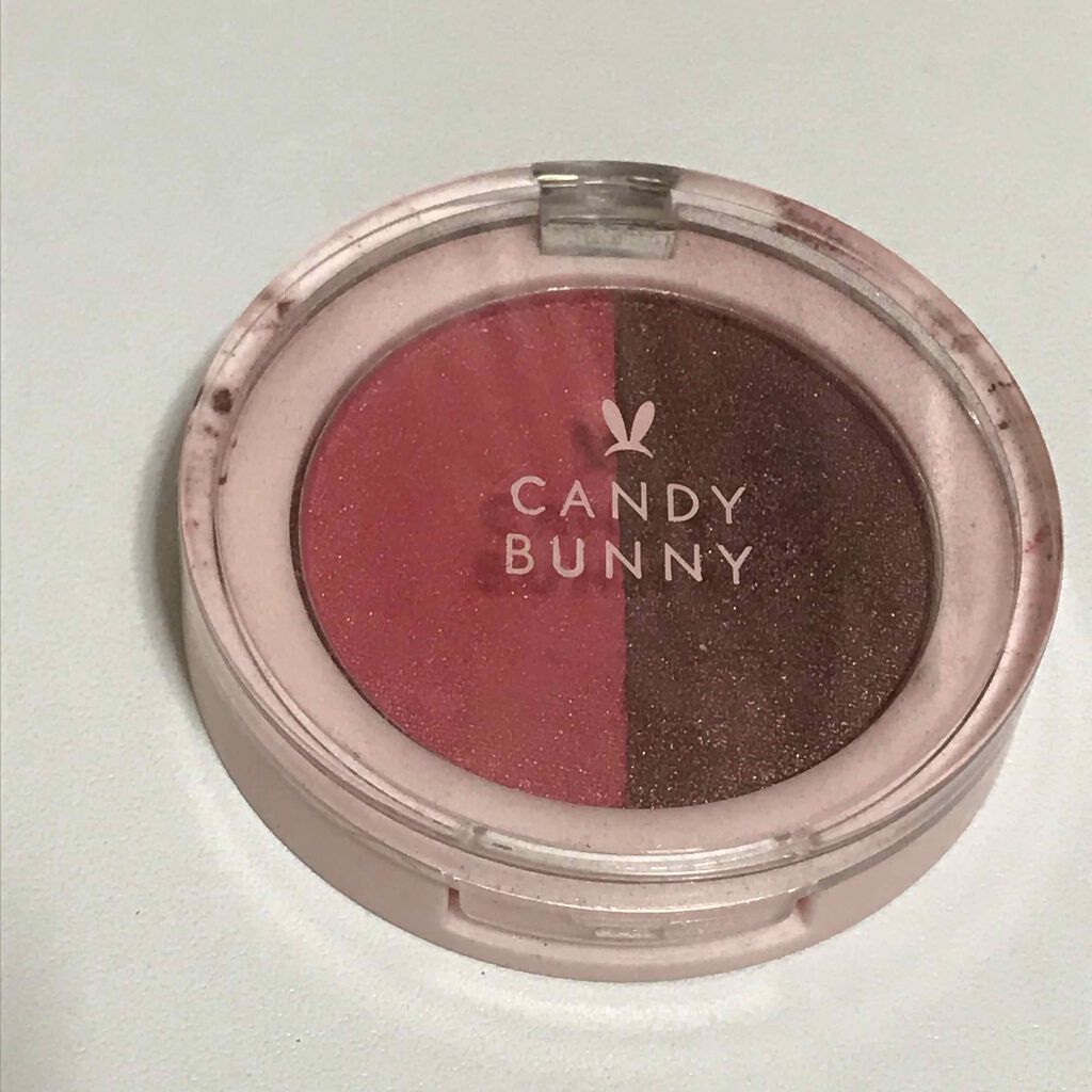 CANDY BUNNYダブルカラーアイシャドウ/サンキューマート/アイシャドウパレットを使ったクチコミ(1枚目)