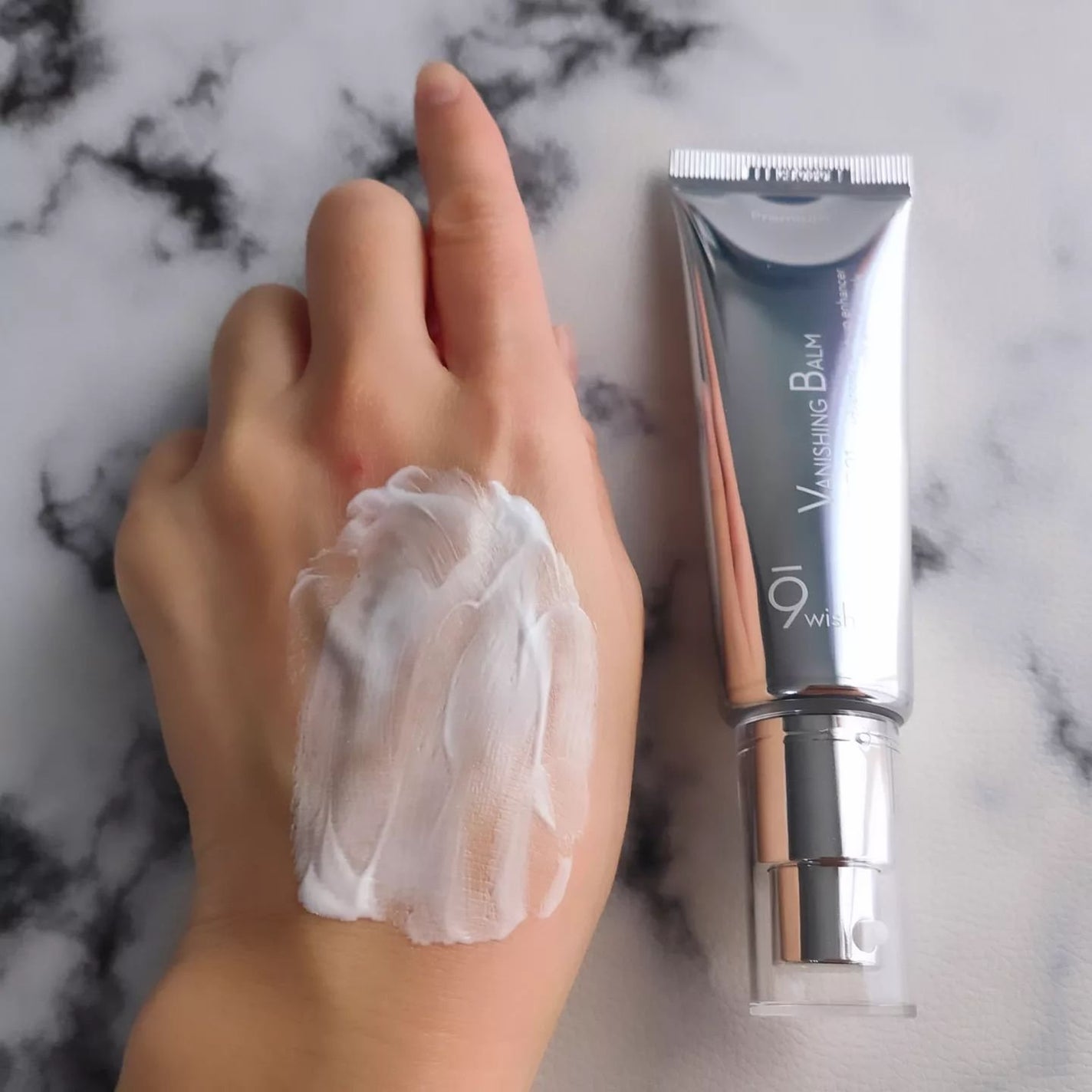バニシングバーム プレミアム トーンアップ SPF21/9Wishes/化粧下地を使ったクチコミ(4枚目)