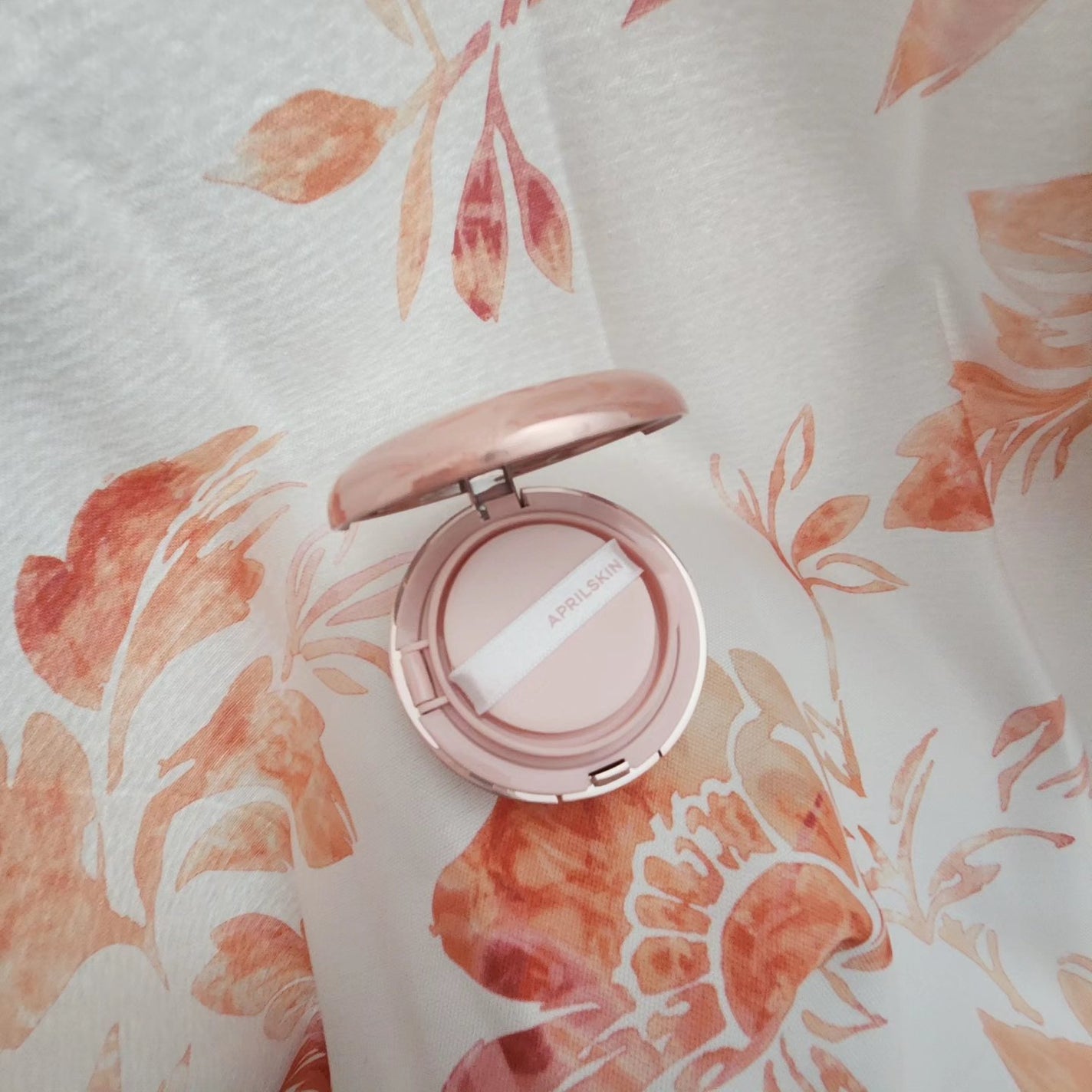 ハイパーカバーフィットクッション グラファイト/APRILSKIN/クッションファンデーションを使ったクチコミ(3枚目)