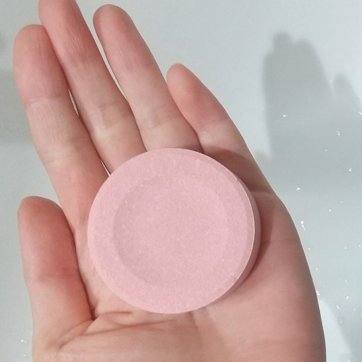 クナイプ スパークリングタブレット オレンジ・リンデンバウム <菩提樹>の香り /クナイプ/炭酸系入浴剤を使ったクチコミ(2枚目)