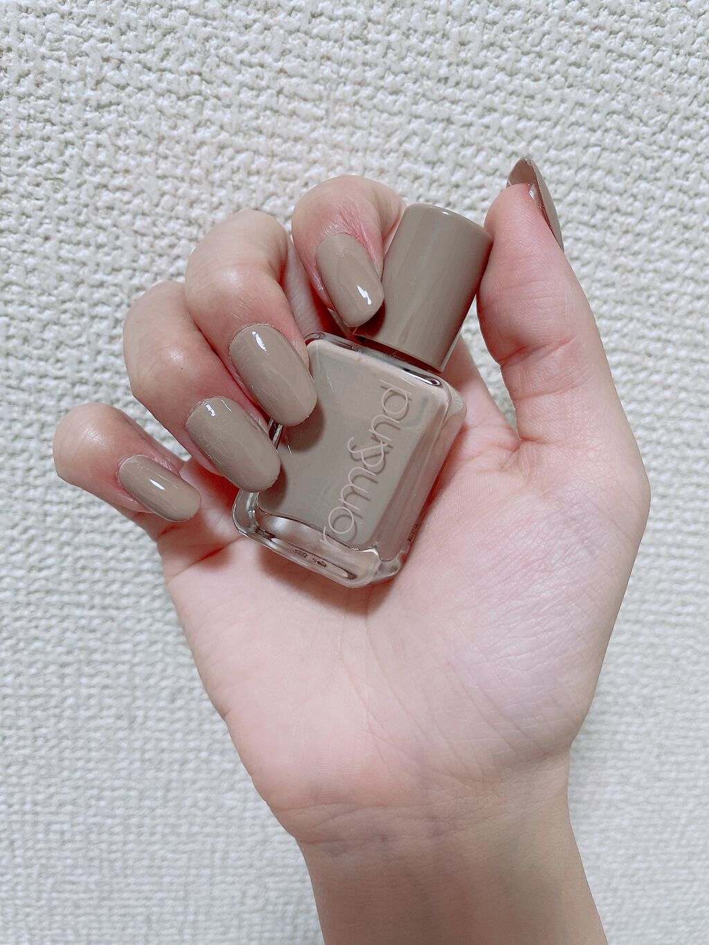 ムードペブルネイル/rom&nd/マニキュアを使ったクチコミ（1枚目）