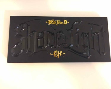 Shade +light eye contour palette/Kat Von D/アイシャドウパレットを使ったクチコミ（1枚目）