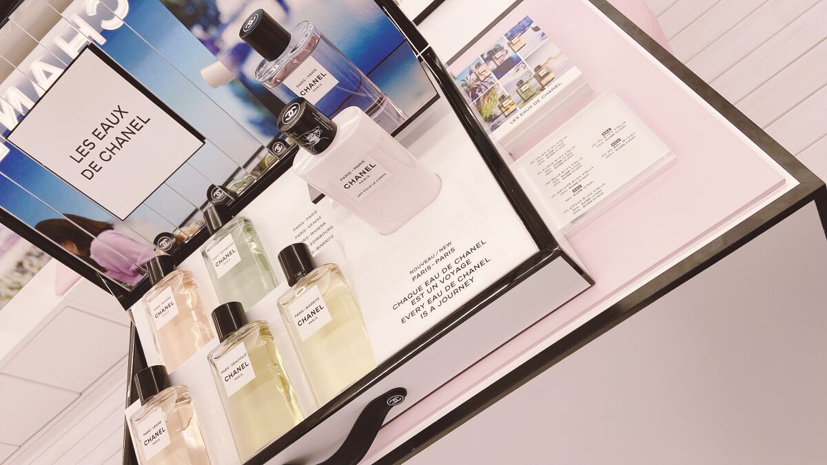 レ キャトル オンブル/CHANEL/アイシャドウパレットを使ったクチコミ(5枚目)