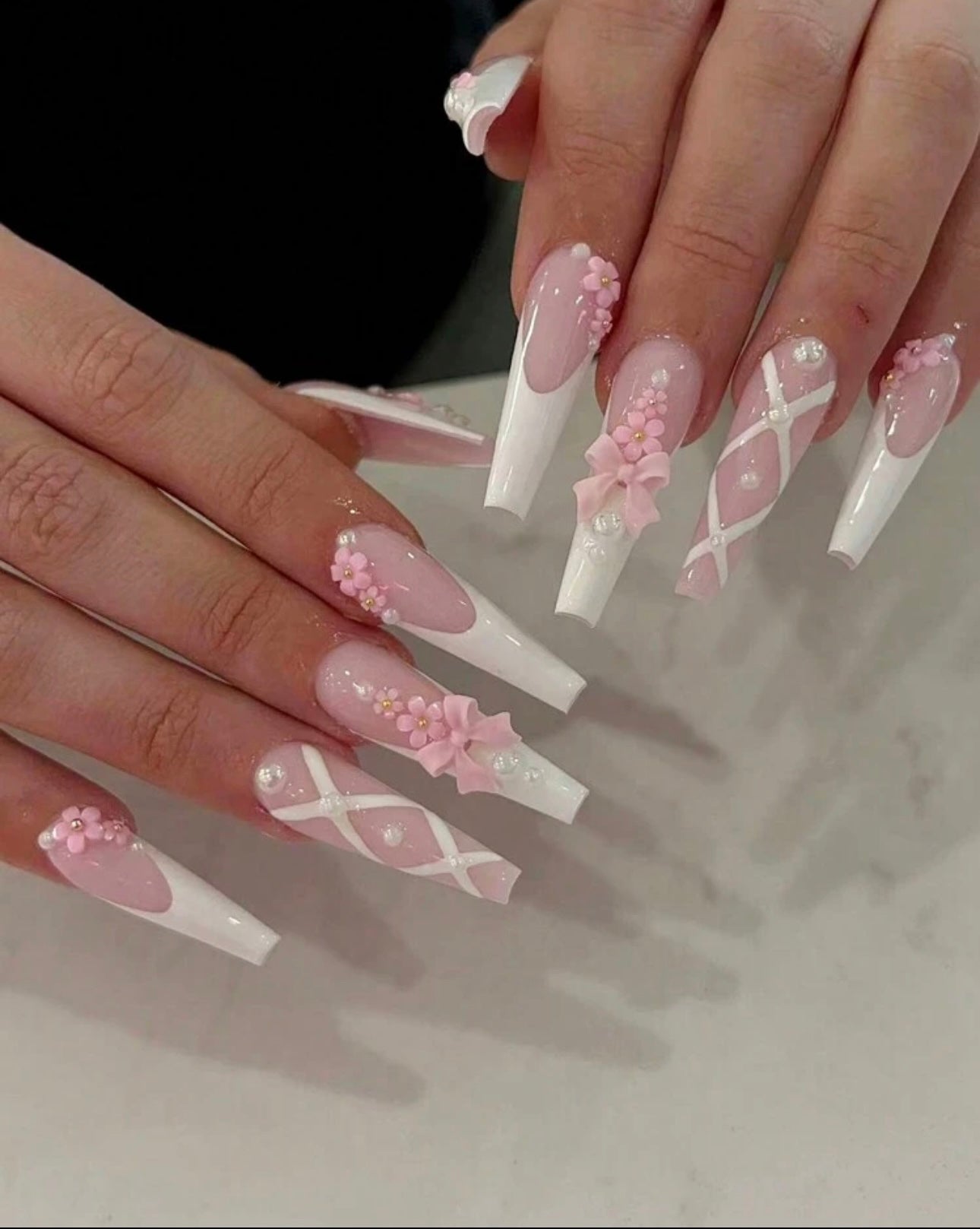 Ki ain nail on LIPS 「#韓国ネイル#ミラーネイル#チップ長さ出し#パーツ付け放題#ロ..」(2枚目)