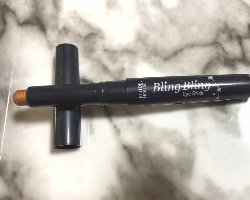 キラキラ アイシャドウ/ETUDE/スティックアイシャドウを使ったクチコミ（1枚目）