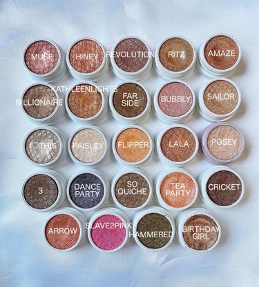 Super Shock Shadow/ColourPop/単色アイシャドウを使ったクチコミ（2枚目）