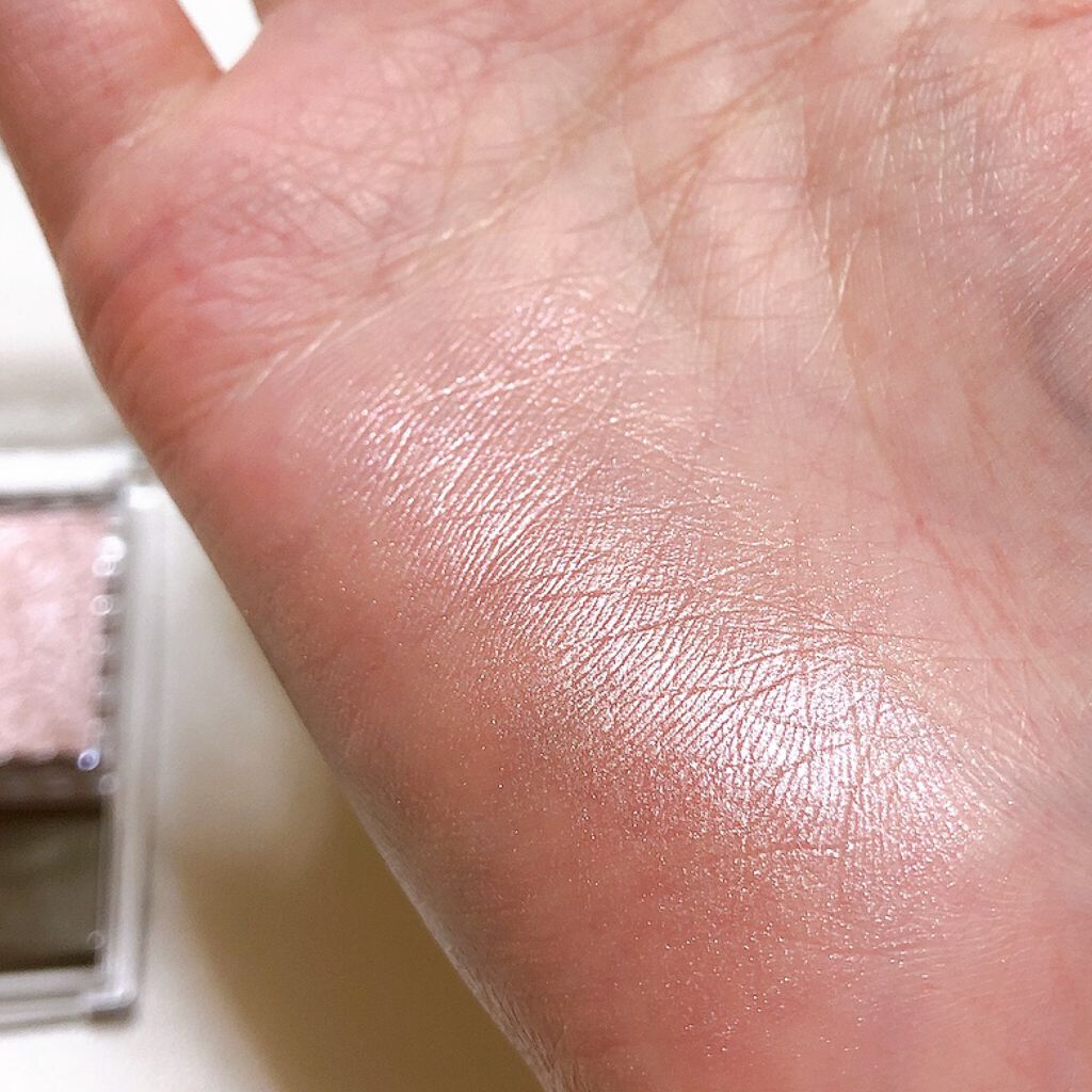 パールグロウハイライト/CEZANNE/パウダーハイライトを使ったクチコミ(4枚目)