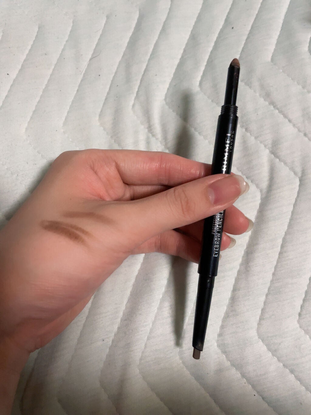 プロフェッショナル アイブロウ ペンシル&パウダー/リンメル ロンドン/パウダーアイブロウを使ったクチコミ(5枚目)