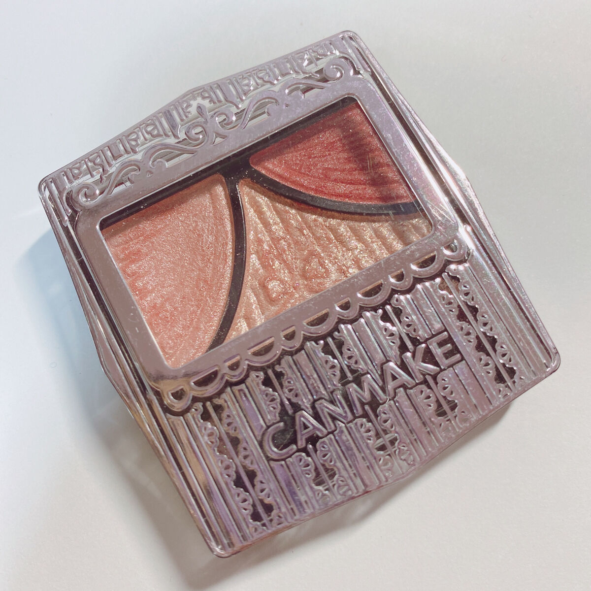 ジューシーピュアアイズ/キャンメイク/アイシャドウパレットを使ったクチコミ（1枚目）