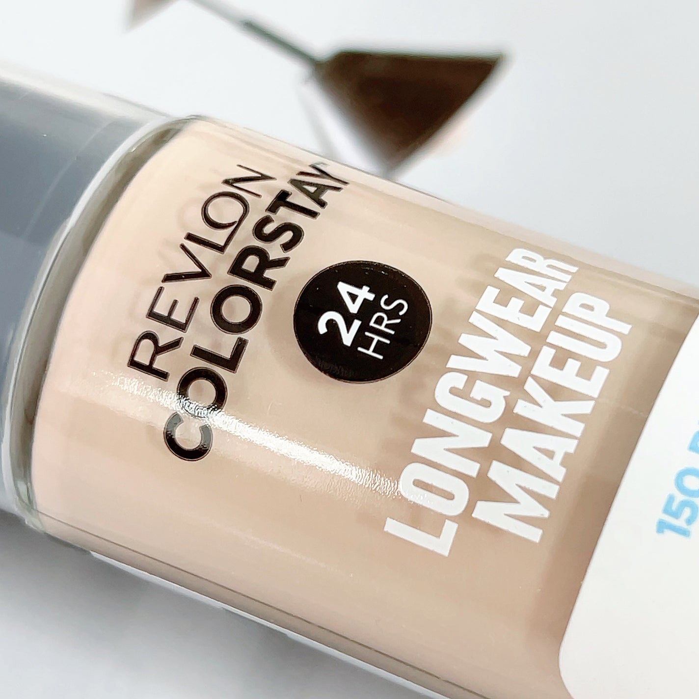 カラーステイ ロングウェア メイクアップ D/REVLON/リキッドファンデーションを使ったクチコミ(3枚目)