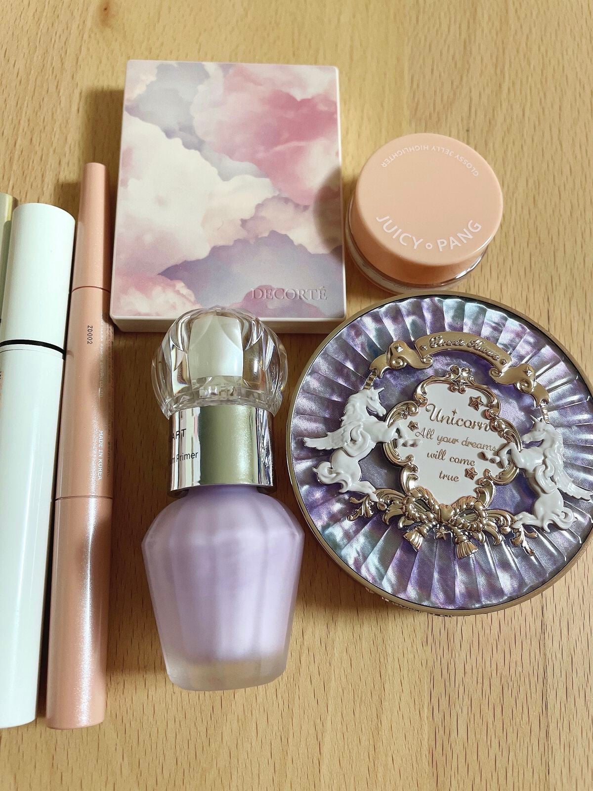 桜田 彩夢 on LIPS 「秋に向かって、落ち着いたメイクがしたくなりますね🥳💖深くて赤み..」(3枚目)