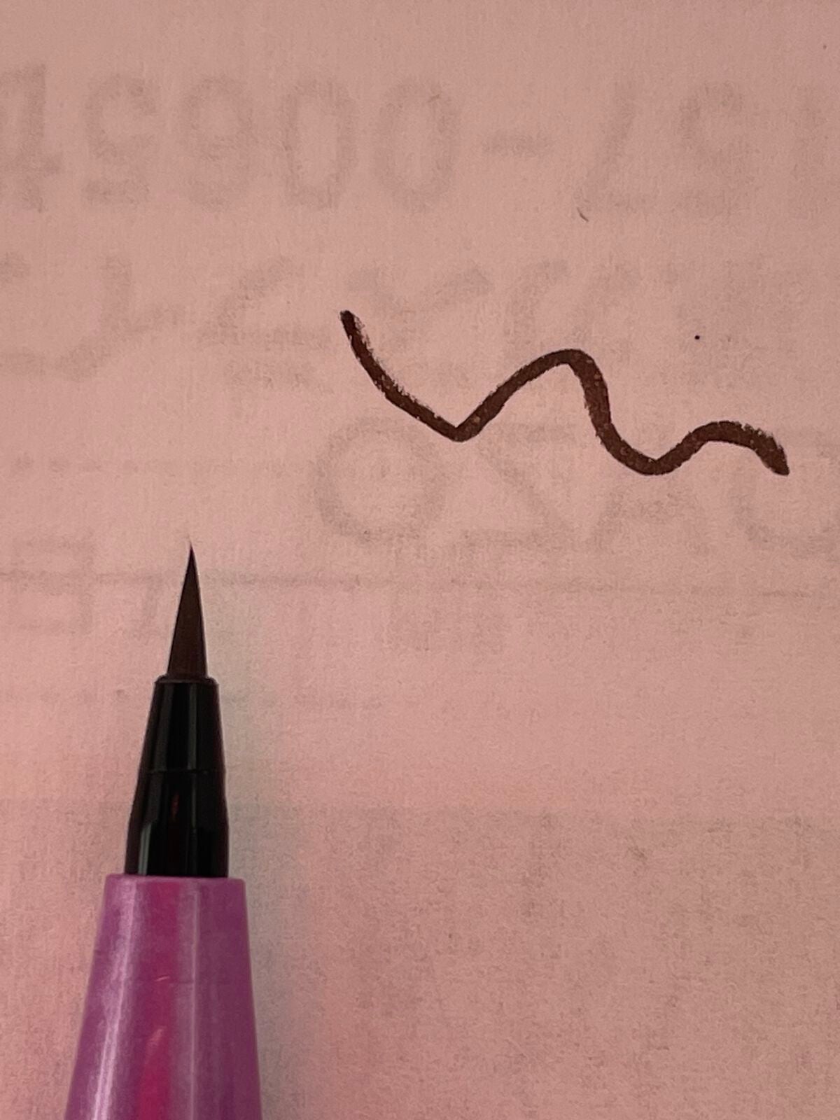 「密着アイライナー」ショート筆リキッド/デジャヴュ/リキッドアイライナーを使ったクチコミ(2枚目)