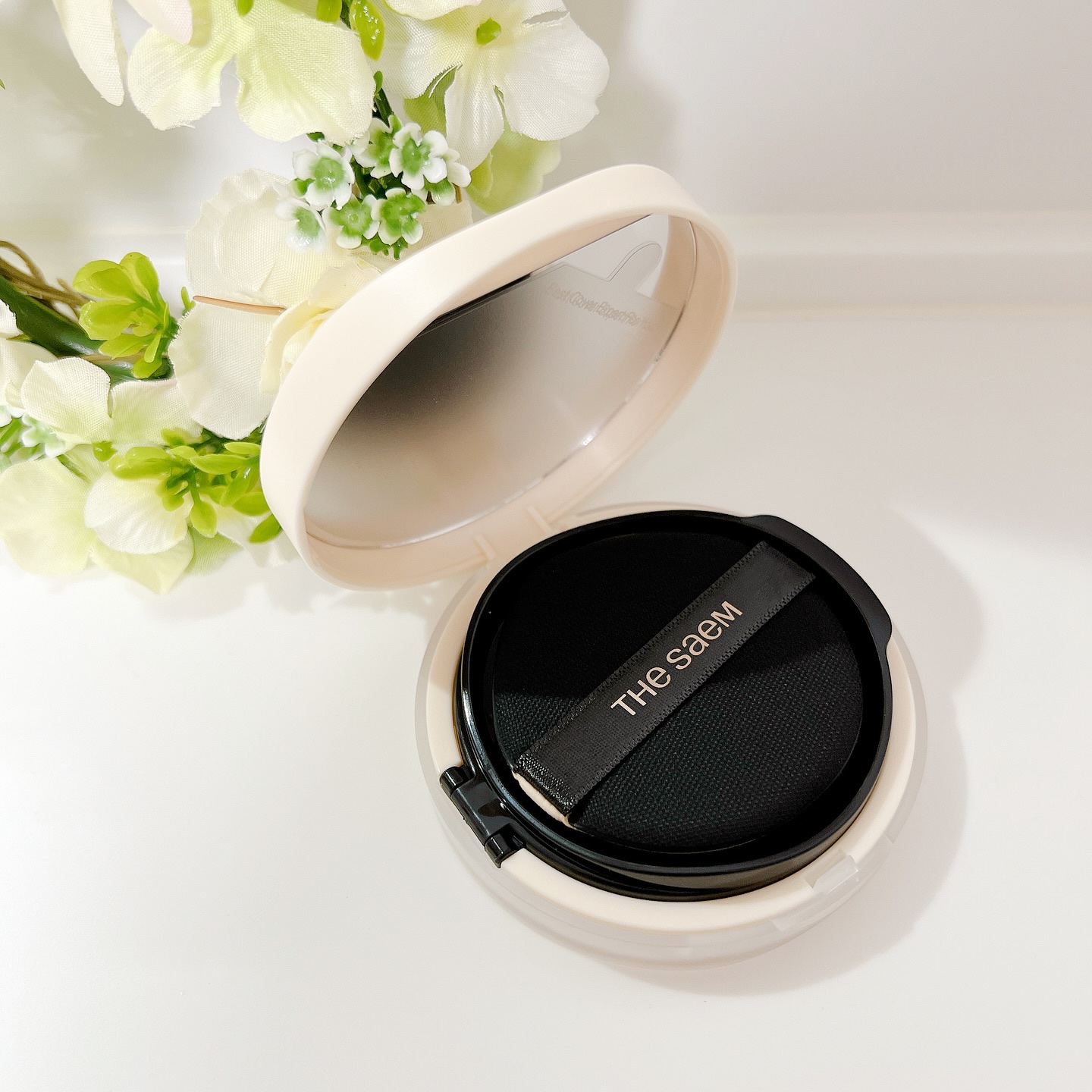 カバーパーフェクションコンシーラークッション/the SAEM/リキッドコンシーラーを使ったクチコミ（3枚目）