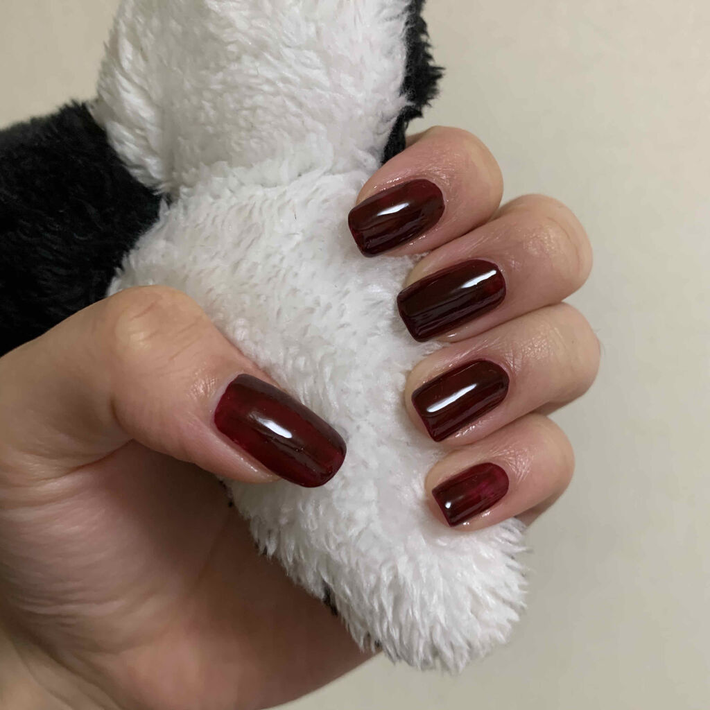 ネイルホリック リミテッドカラー Sweets Holic RD460/ネイルホリック/マニキュアを使ったクチコミ（1枚目）