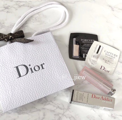 【旧】ディオール アディクト リップ グロウ/Dior/リップケアを使ったクチコミ(1枚目)