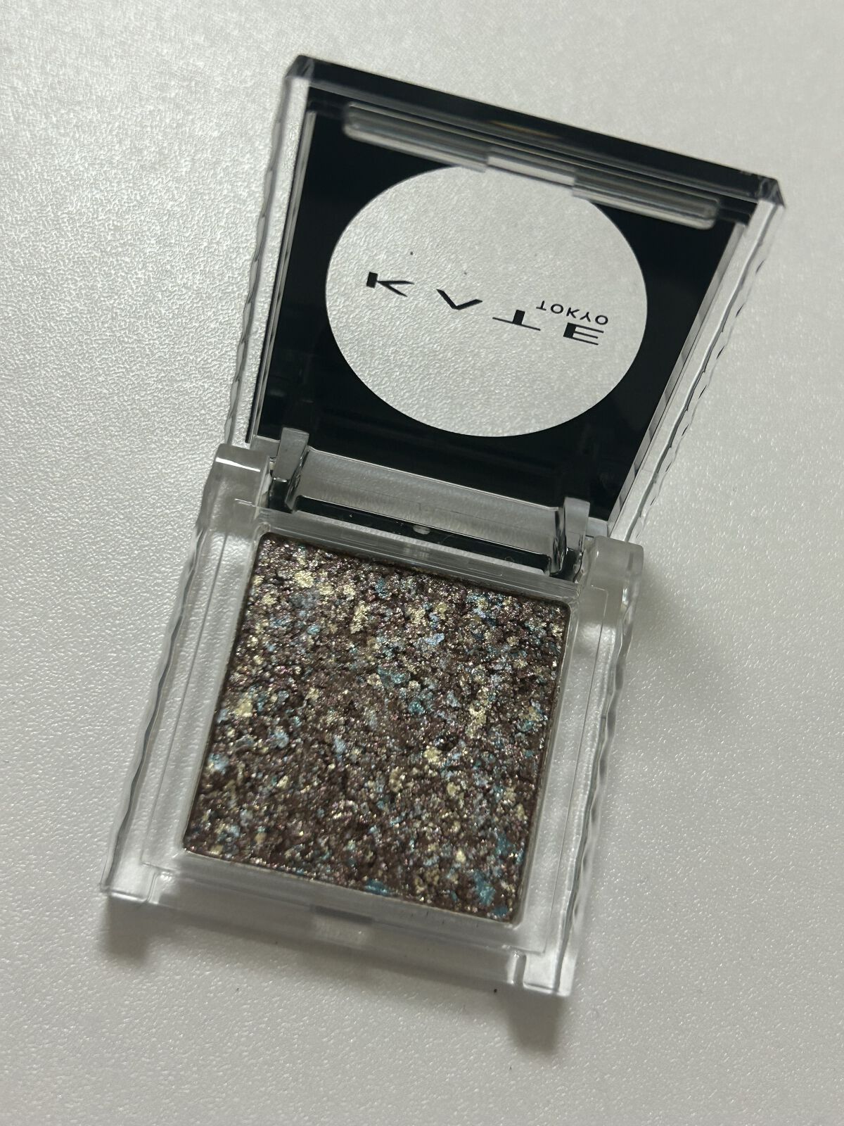 ギャラクシーモードアイズ BR-1 銀河団/KATE/単色アイシャドウを使ったクチコミ（2枚目）