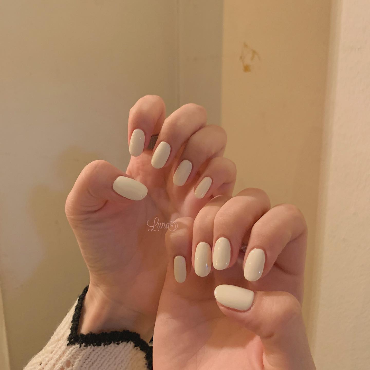 #ジェルネイル,#ワンカラーネイル,#ニュアンスネイル,#うるうるネイル,#ちゅるんネイル,#シンプルネイル,#パーツネイル,#透け感ネイル,#クリアネイル,#ぷっくりネイル,#ちぐはぐネイル,#韓国ネイル,#きらきらネイル,#うるつやネイル,#フレンチガーリーネイル,#ホワイトネイル,#ミルクネイル,#アイボリーネイルのネイルデザイン