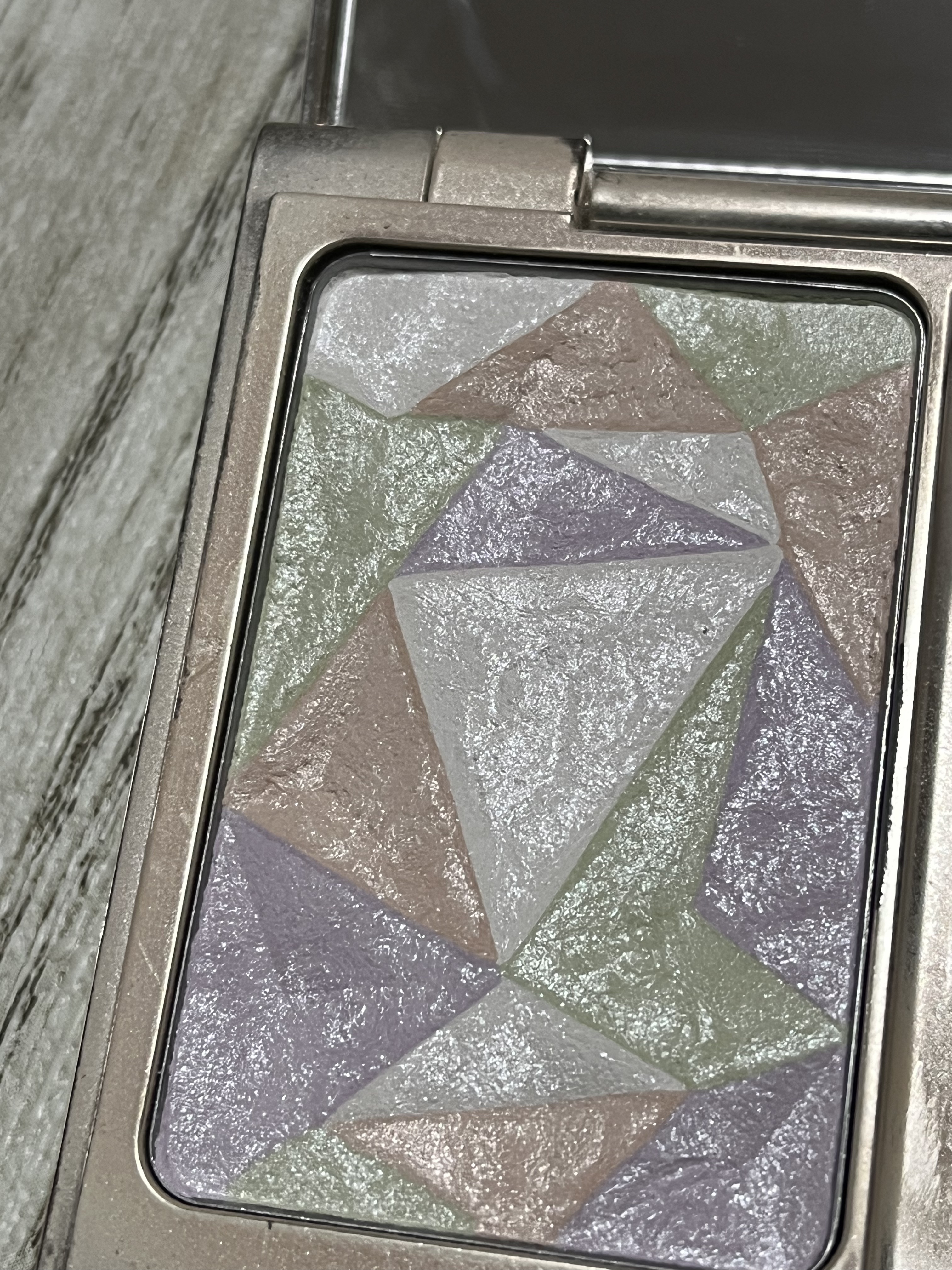 ル・レオスールデクラ  17（レフィル）/クレ・ド・ポー ボーテ/パウダーハイライトを使ったクチコミ（1枚目）