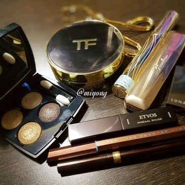 トレースレス タッチ ファンデーション SPF 45 サテンマット クッション コンパクト/TOM FORD BEAUTY/クッションファンデーションを使ったクチコミ（3枚目）