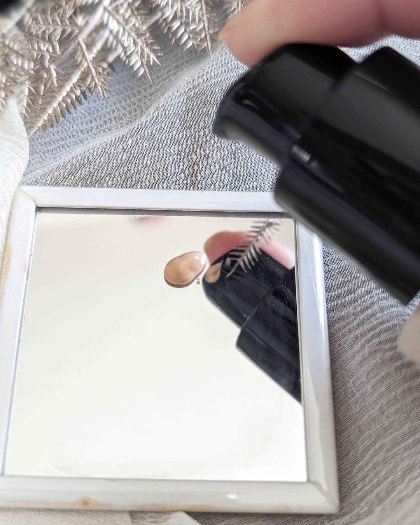 ベアプロ 24HR リキッド ファンデーション/bareMinerals/リキッドファンデーションを使ったクチコミ（2枚目）