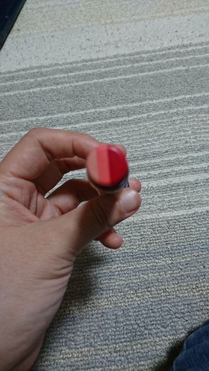 リップ フラッシュ ビッテン ストロボ/MAYBELLINE NEW YORK/口紅を使ったクチコミ(3枚目)