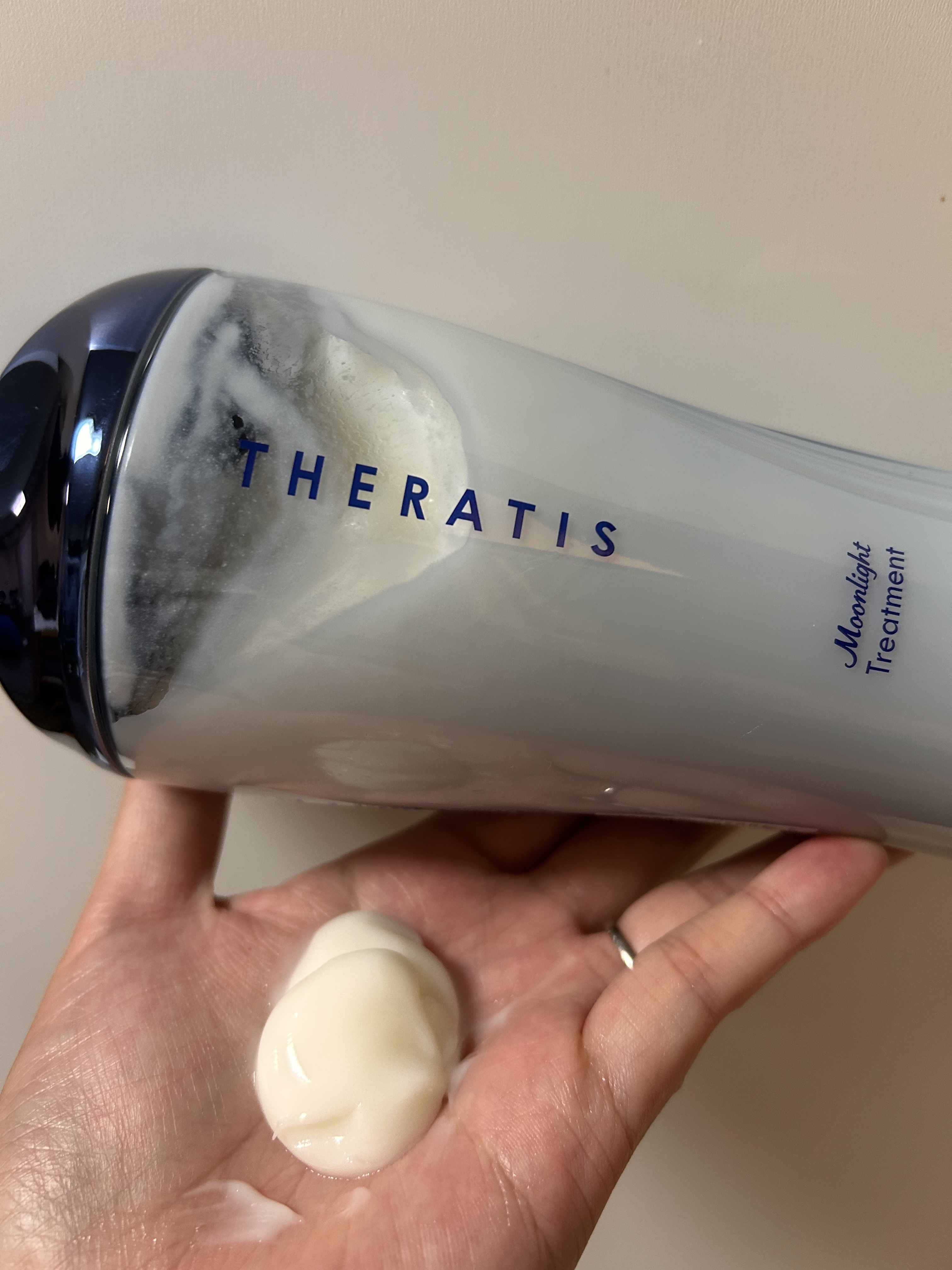 セラティス ムーンライトスリーク シャンプー / ヘアトリートメント ヘアトリートメント本体435g/THERATIS/市販シャンプーを使ったクチコミ（3枚目）