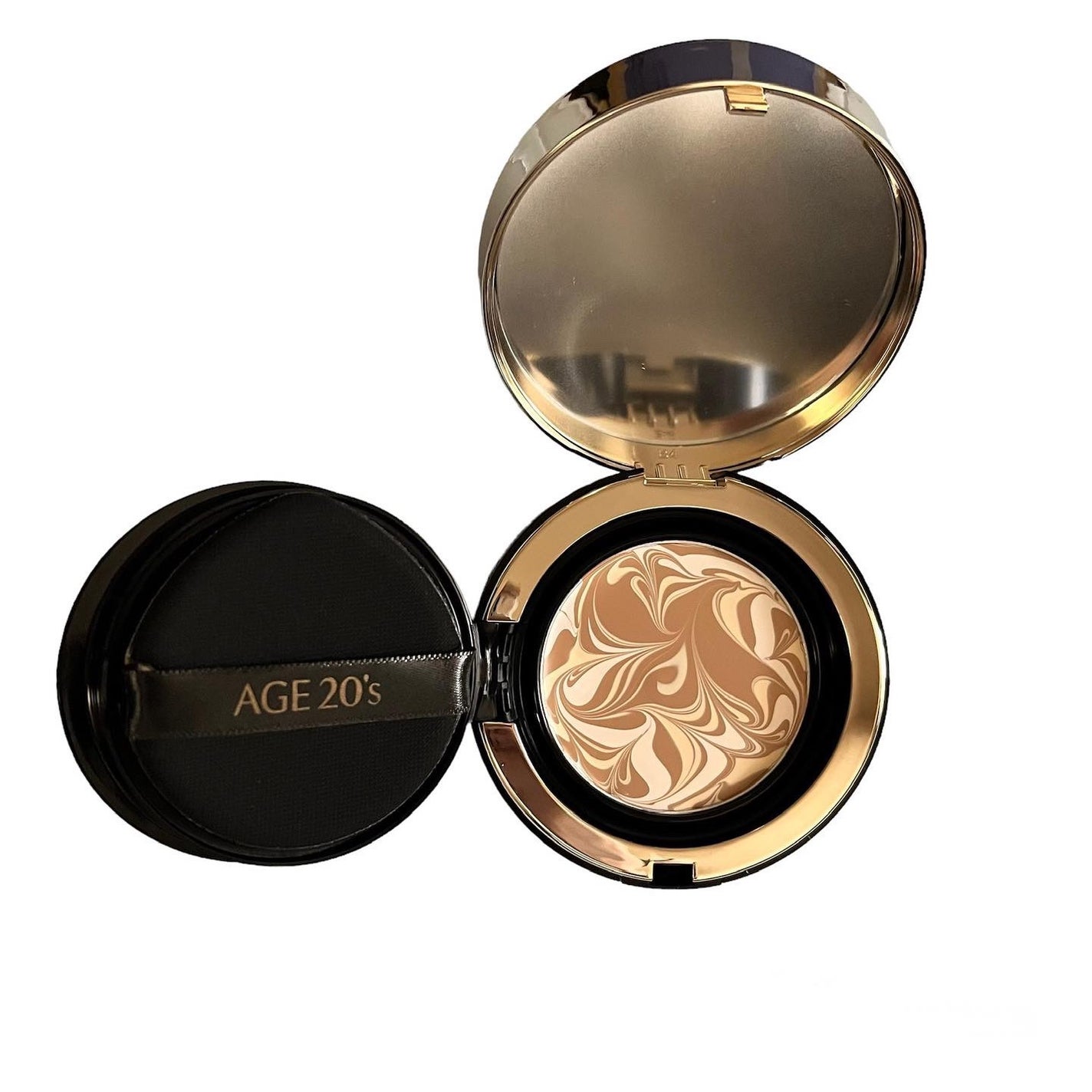 SIGNATURE ESSENCE COVER PACT /AGE20’s/クリーム・エマルジョンファンデーションを使ったクチコミ(3枚目)