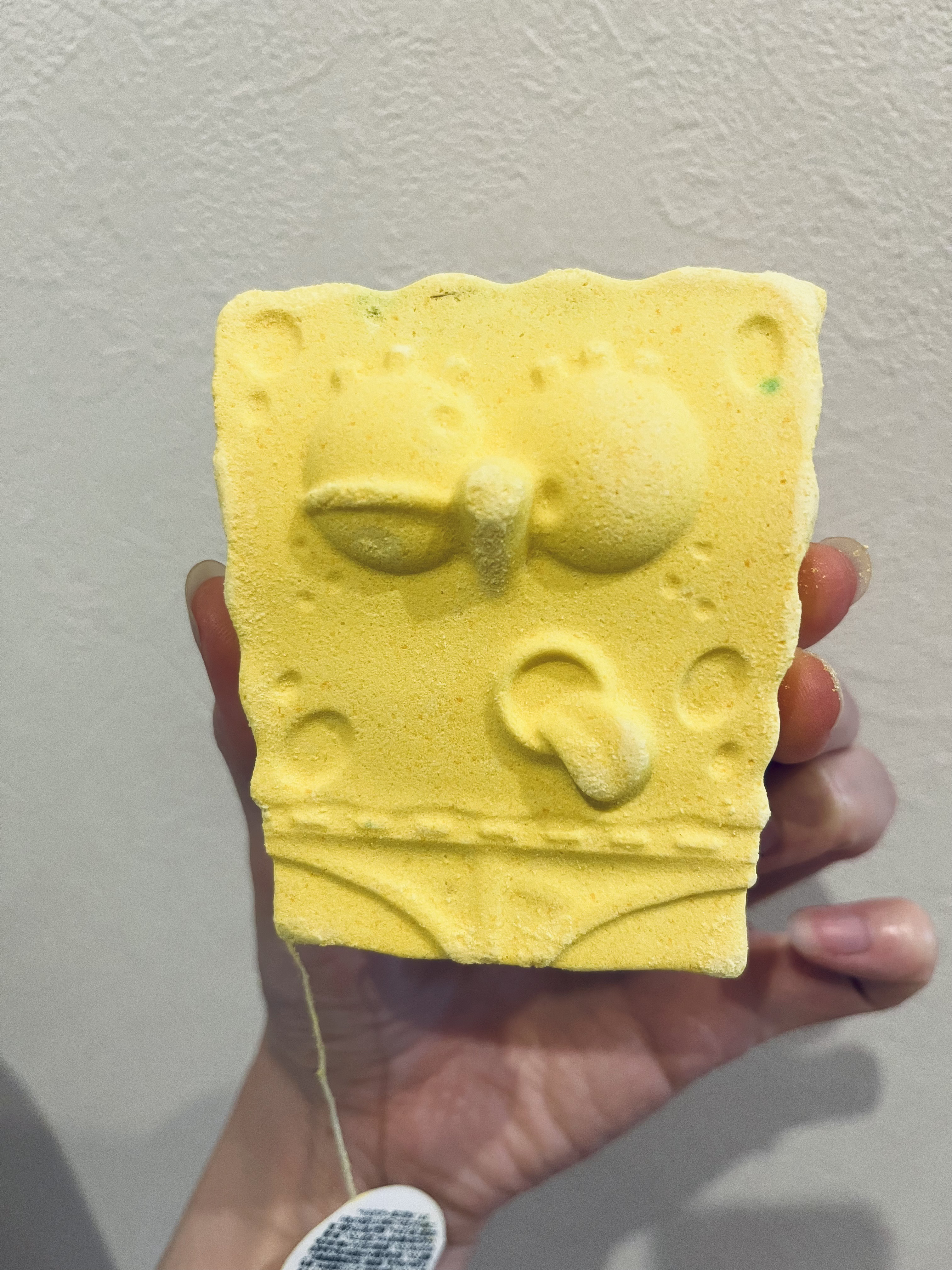 スポンジ・ボブ ボム(バスボム)/ラッシュ/炭酸系入浴剤を使ったクチコミ（2枚目）