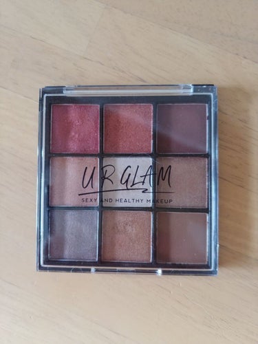 UR GLAM　BLOOMING EYE COLOR PALETTE/U R GLAM/パウダーアイシャドウを使ったクチコミ（2枚目）