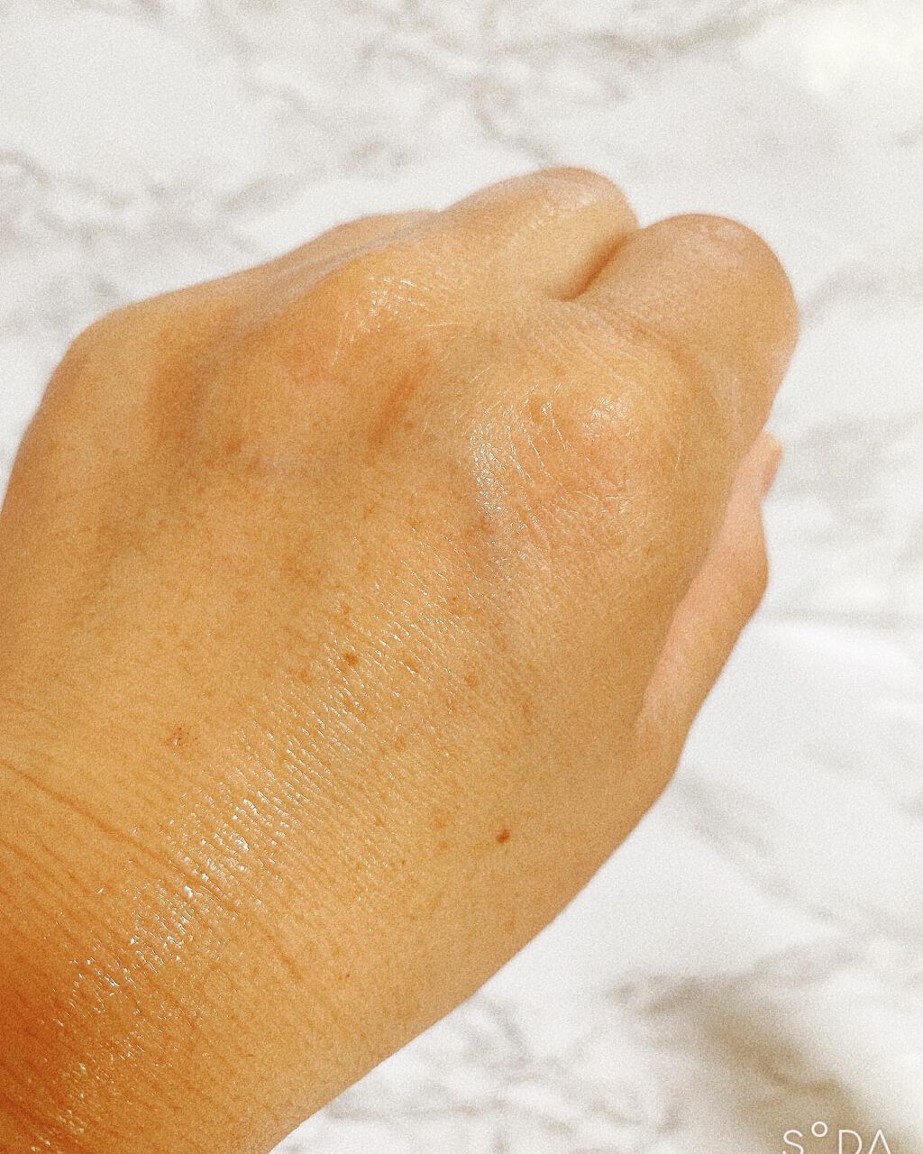 パーフェクトワンフォーカス スムースウォータリージェル/PERFECT ONE FOCUS/オールインワン化粧品を使ったクチコミ(7枚目)