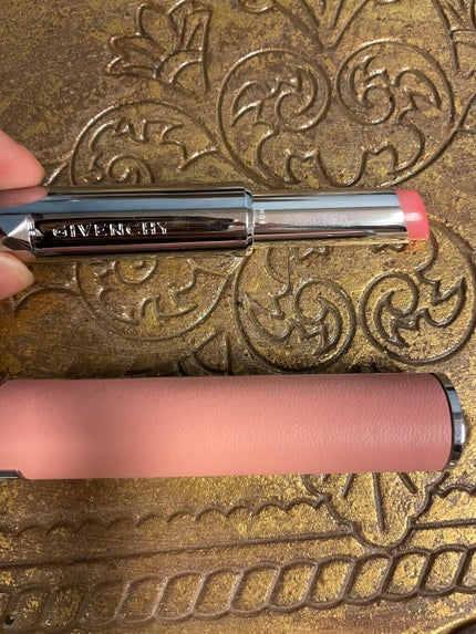 ローズ・パーフェクト/GIVENCHY/リップバームを使ったクチコミ(2枚目)