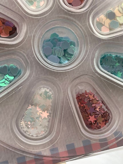ネイルパーツ9P ミックスホロ/キャンドゥ/ネイルチップ・パーツを使ったクチコミ(4枚目)