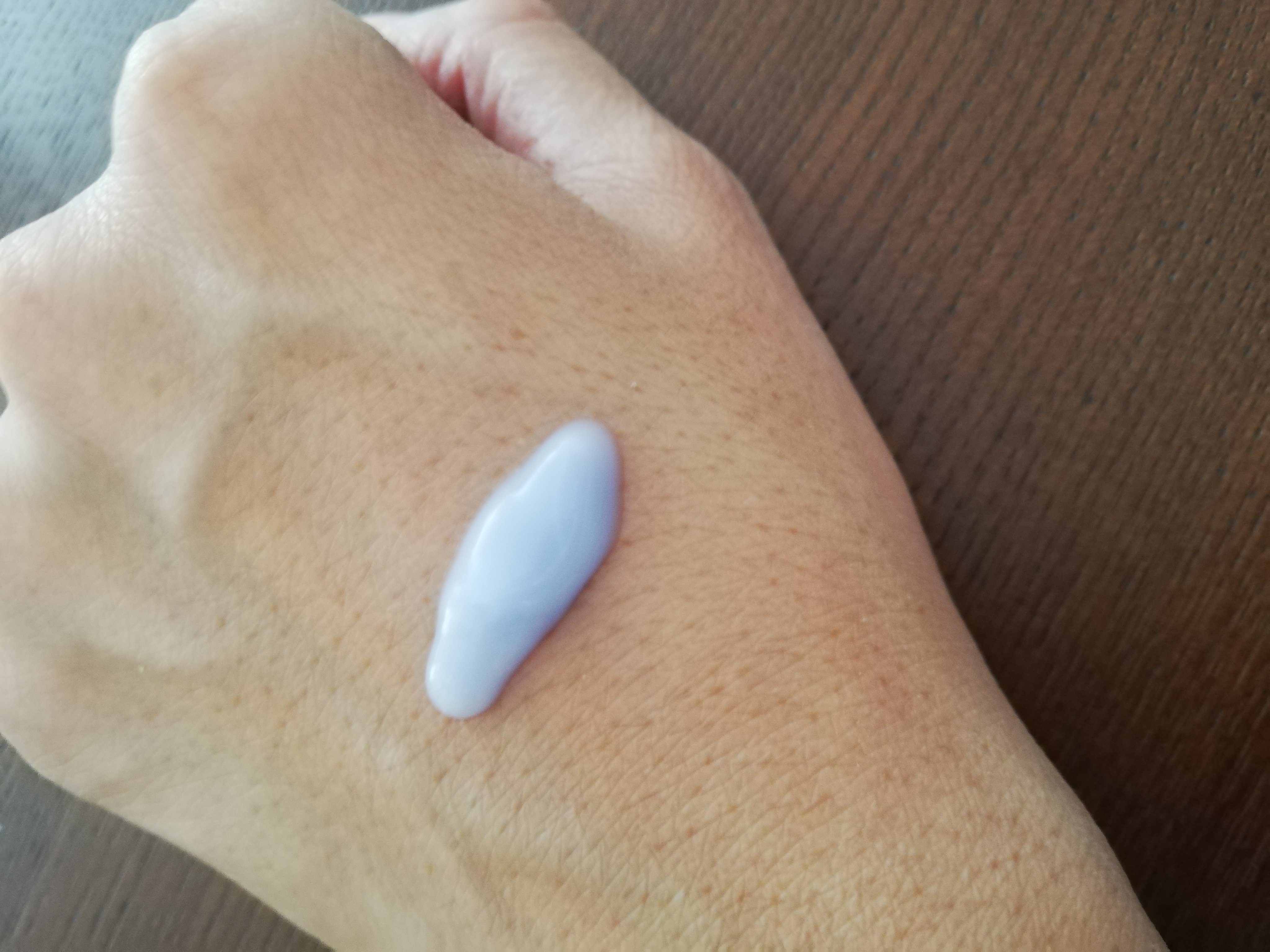 ペプチド ボリューム マスター エッセンス/DR.PEPTI/美容液を使ったクチコミ（2枚目）