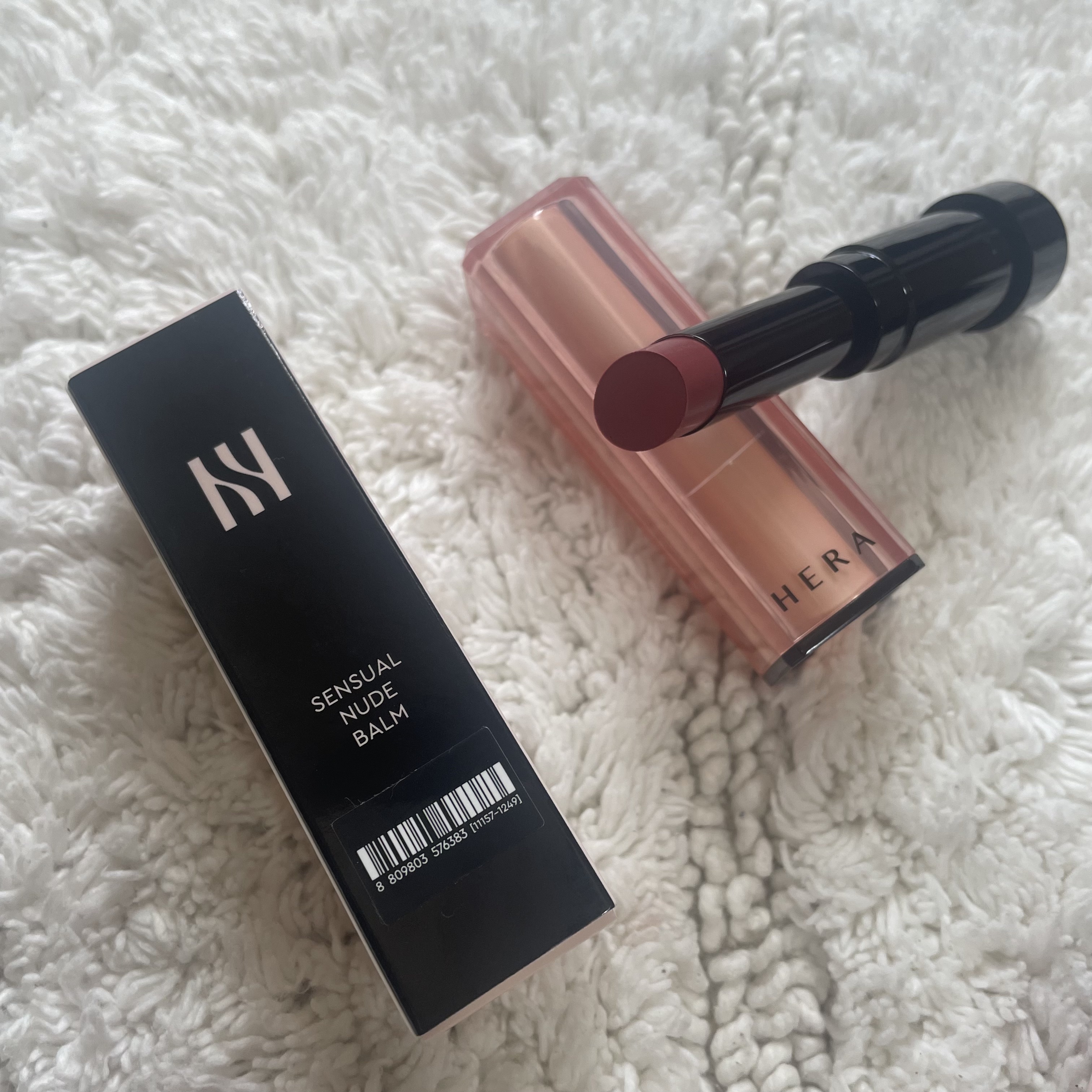 センシュアル ヌードバーム/HERA/リップバームを使ったクチコミ（2枚目）