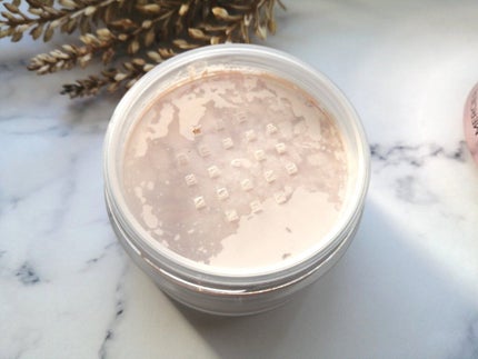 トランスルーセント ルース セッティング パウダー トーンアップ ローズ/ローラ メルシエ/ルースパウダーを使ったクチコミ(2枚目)